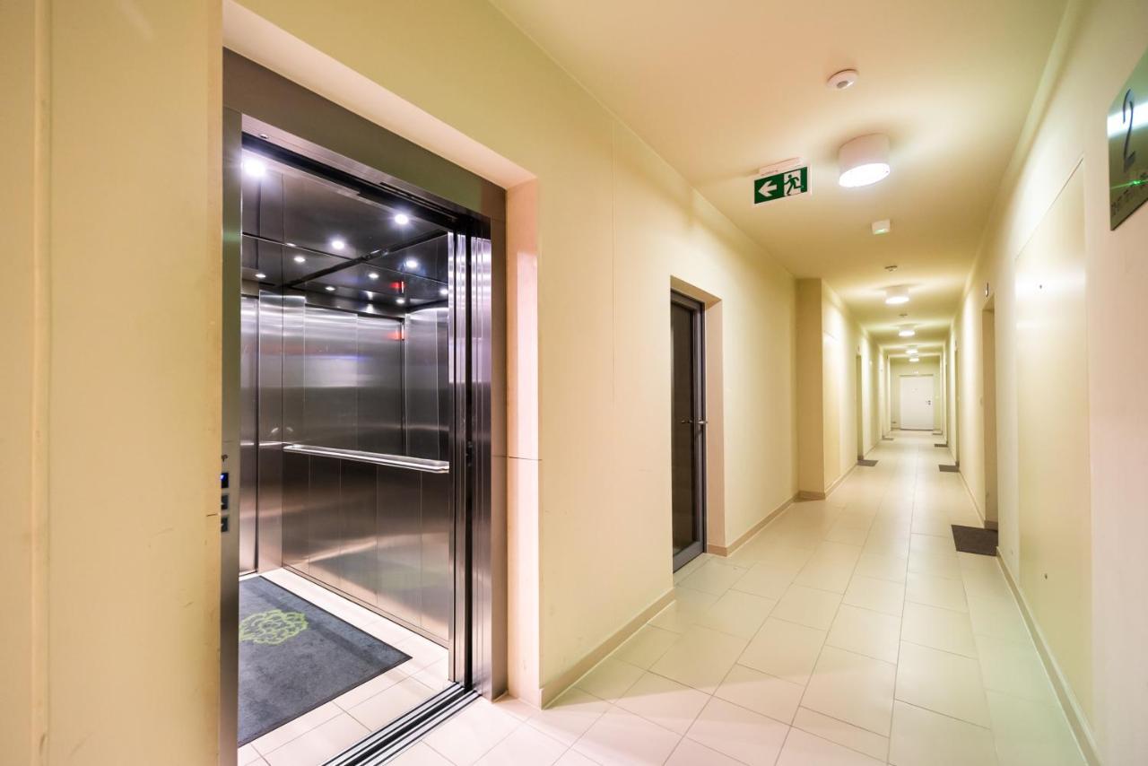 Jaktorowska Comfy Apartment Warszawa Exteriör bild
